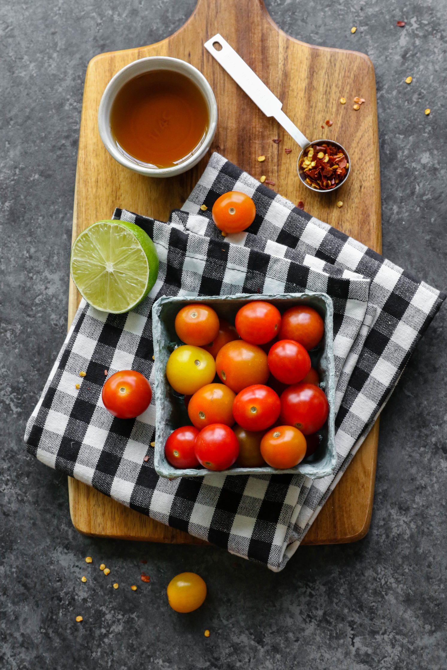 Sweet & Spicy Tomato Jam ingredients