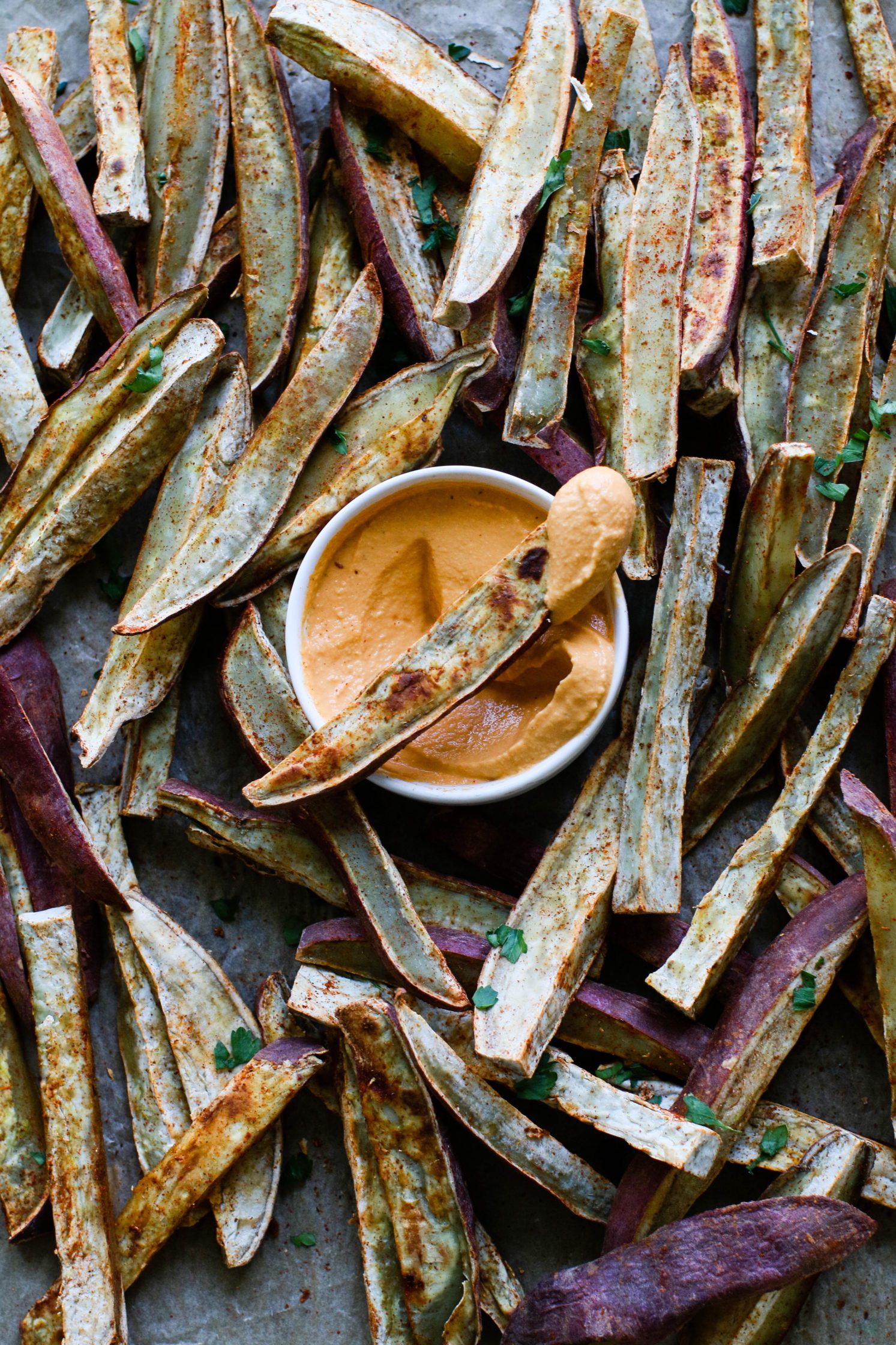 Tri-Spiced Yam Fries & Roasted Red Pepper Hummus by Flora & Vino 