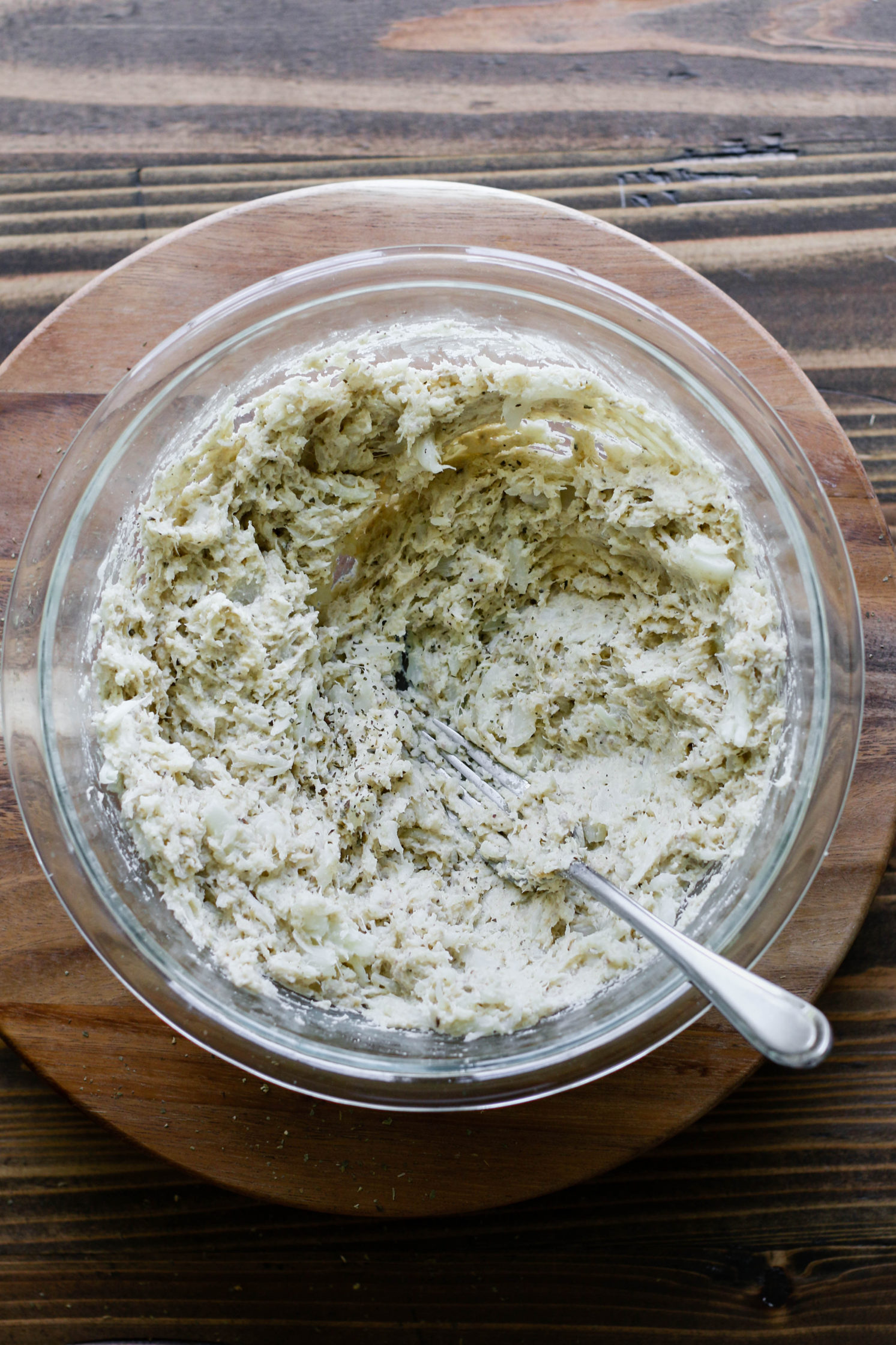 Cauliflower Crust Pizza with Arugula, Avocado, & Tahini Flora & Vino