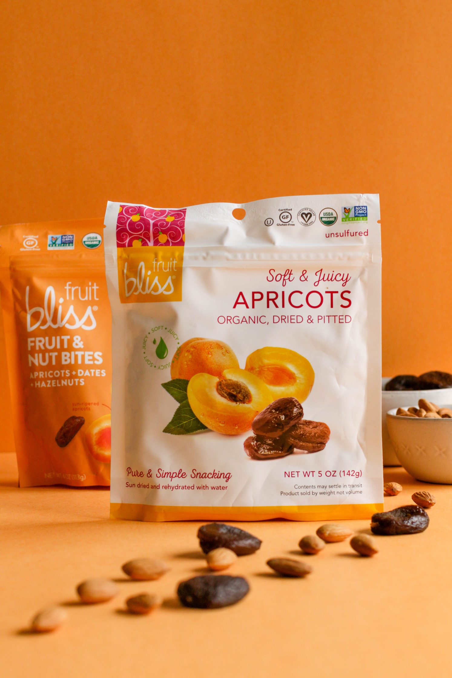 Grain-Free Apricot Almond Energy Bars by Flora & Vino 