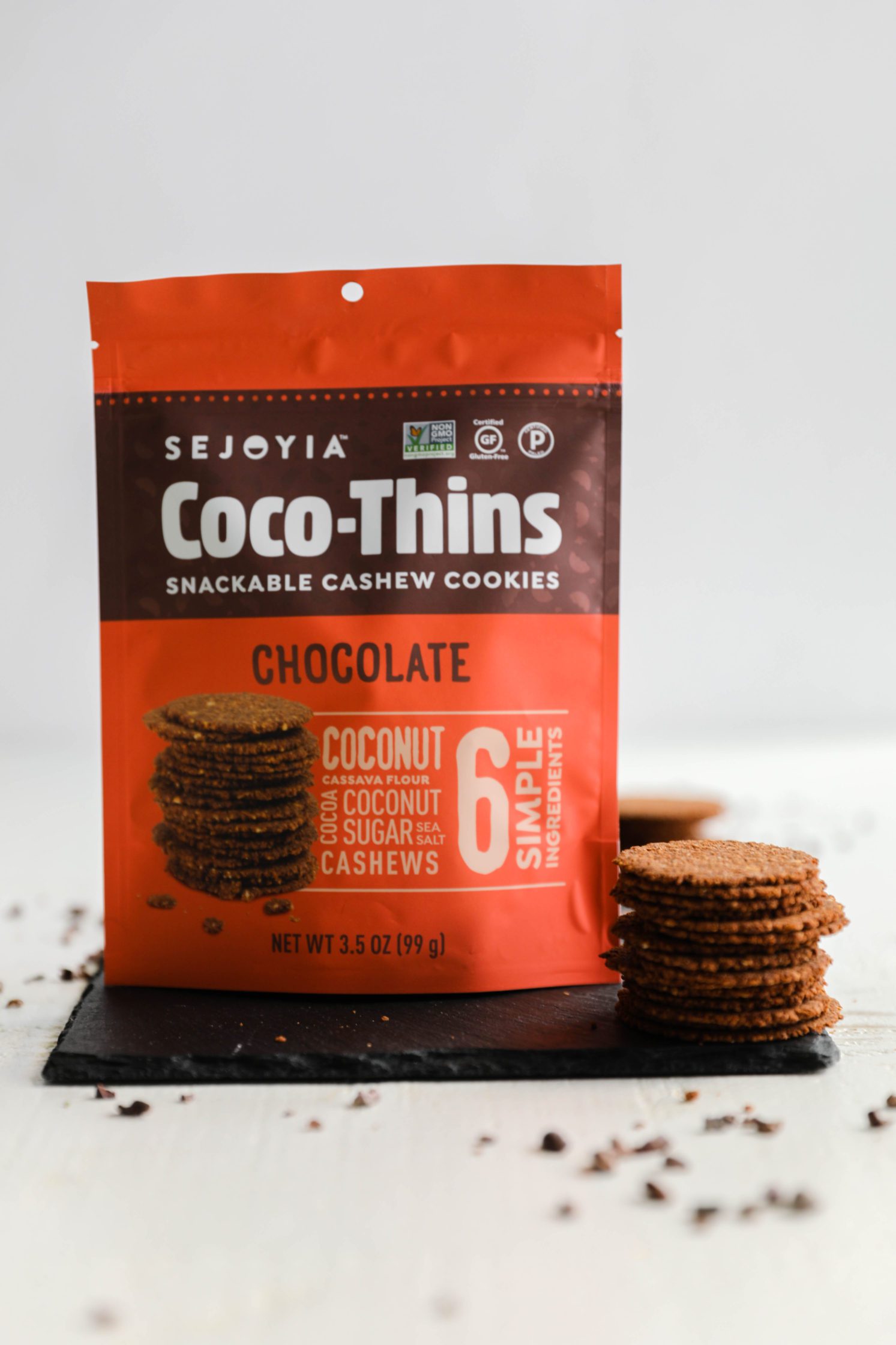 Avocado Mint Cacao Chip Ice Cream Sandwiches by Flora & Vino 