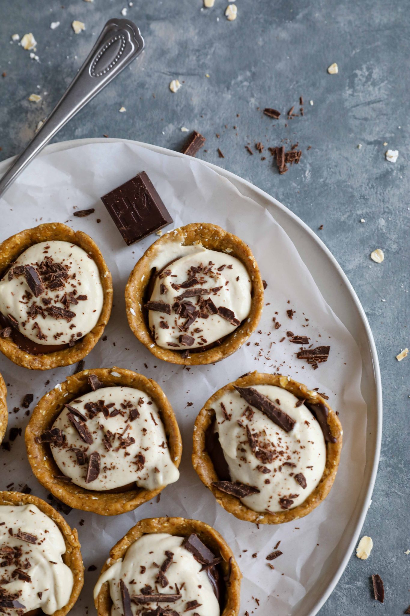 No-Bake S'mores Cups by Flora & Vino 