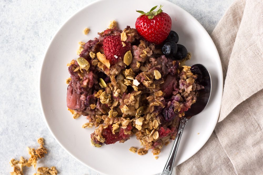 Berry Baked Oatmeal by Flora & Vino