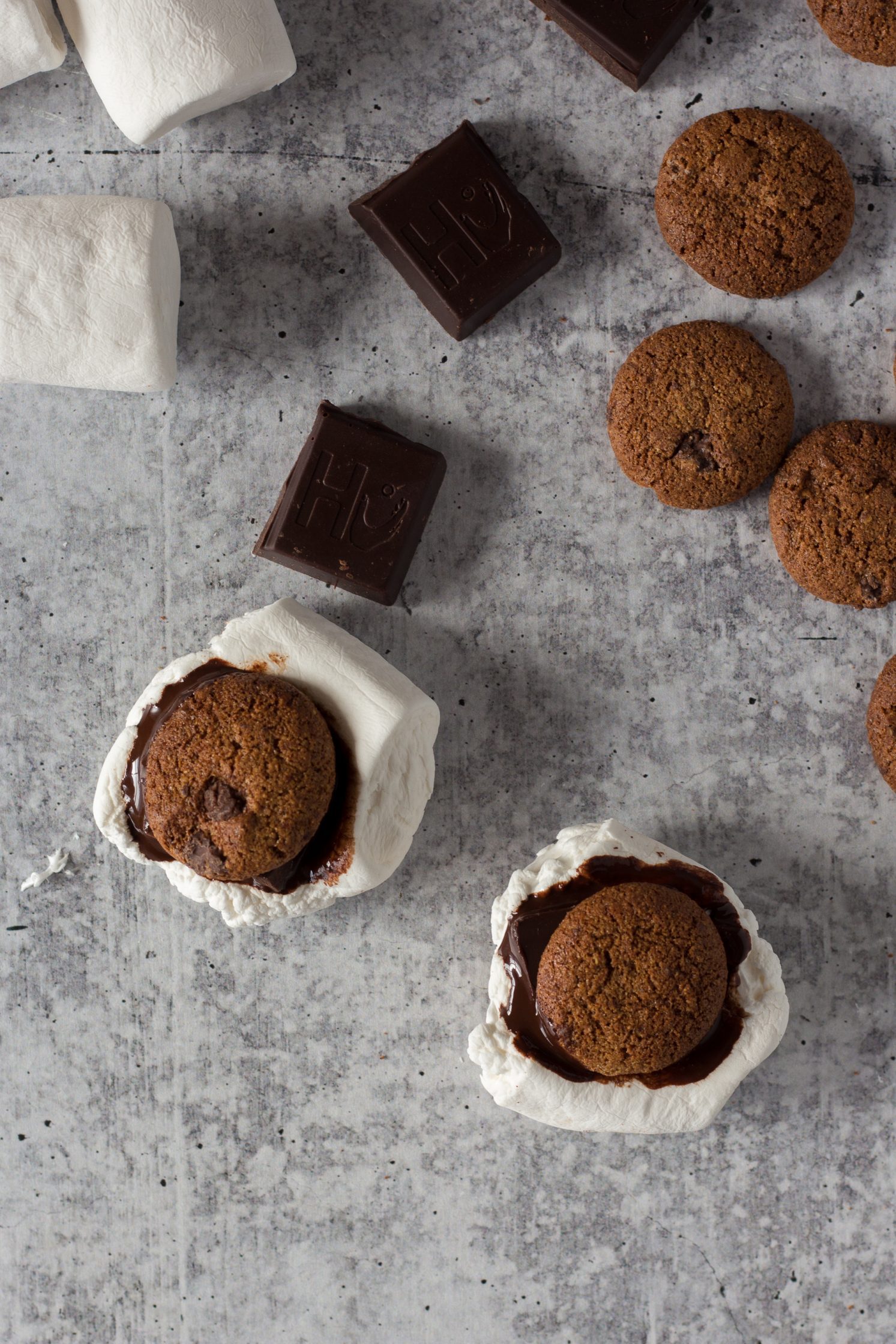 Cookie S'mores by Flora & Vino