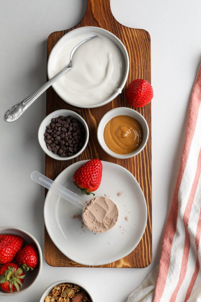Easy Chocolate Protein Yogurt Bowls (High Protein Breakfast!)