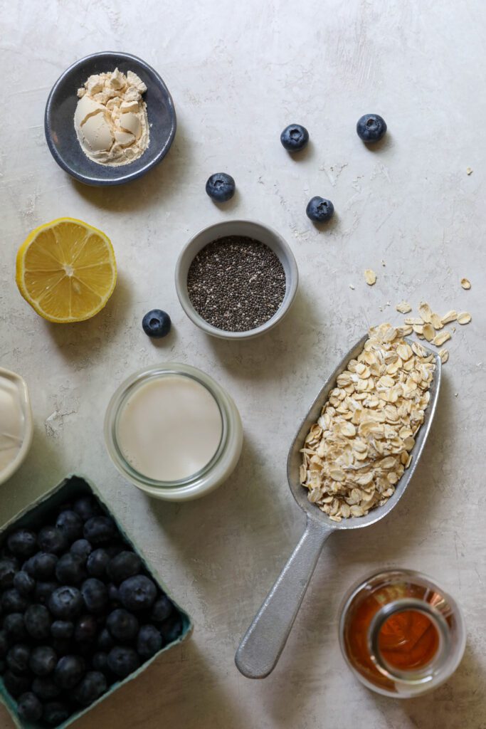 Blueberry Protein Overnight Oats ingredients by Flora & Vino