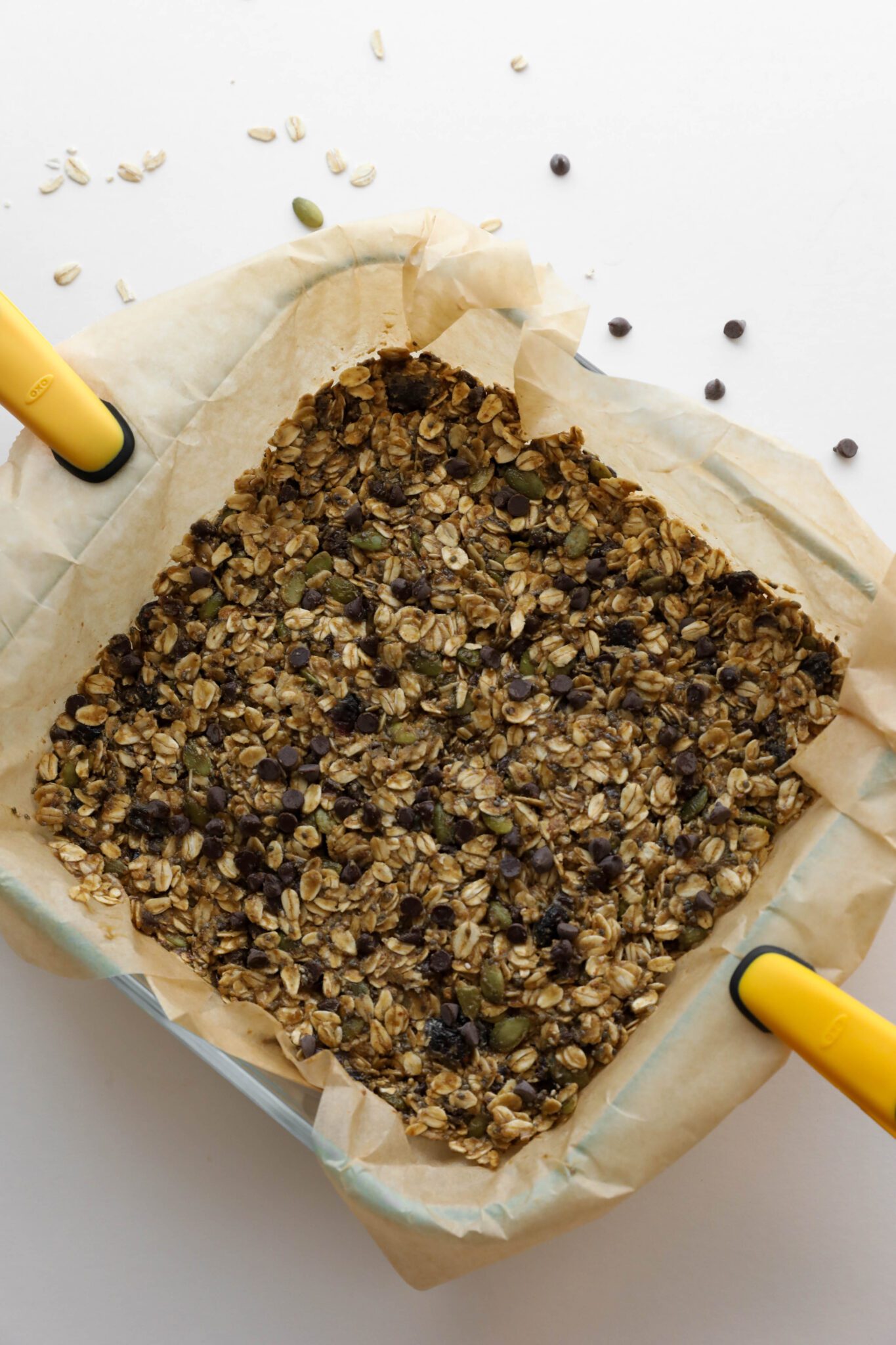 NutFree SunButter Granola Bars by Flora & Vino for backtoschool snack