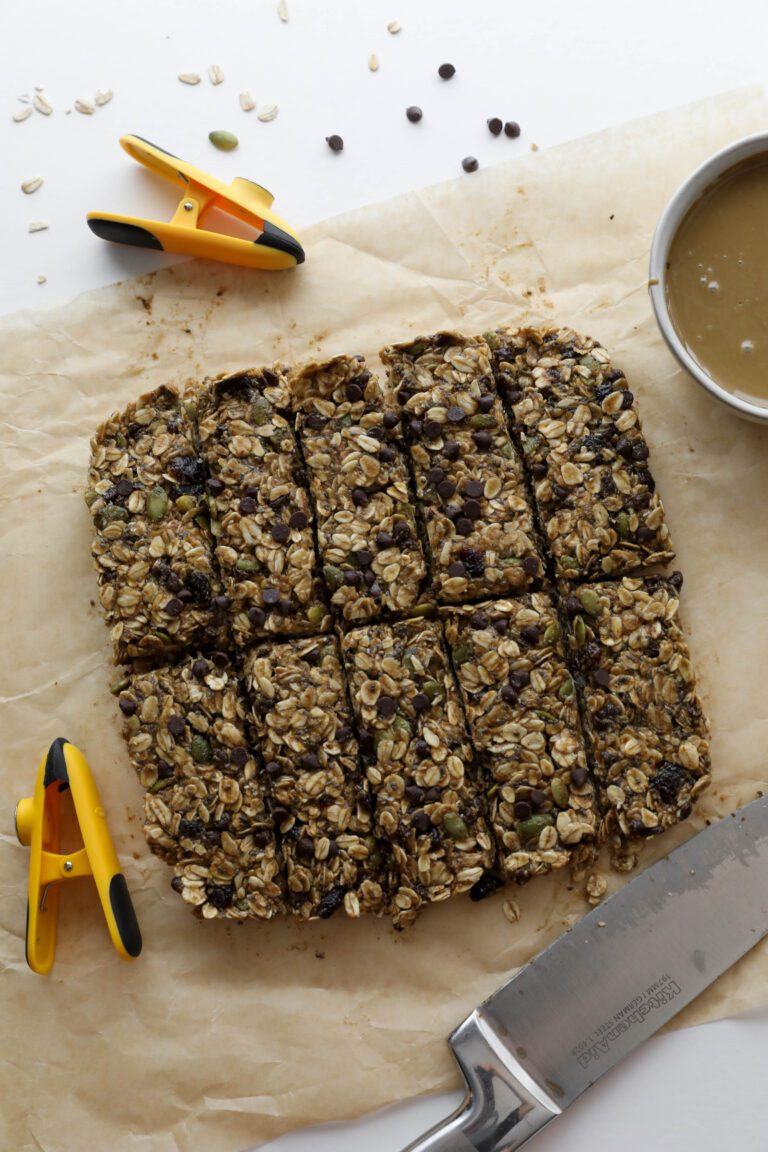 NutFree SunButter Granola Bars by Flora & Vino for backtoschool snack